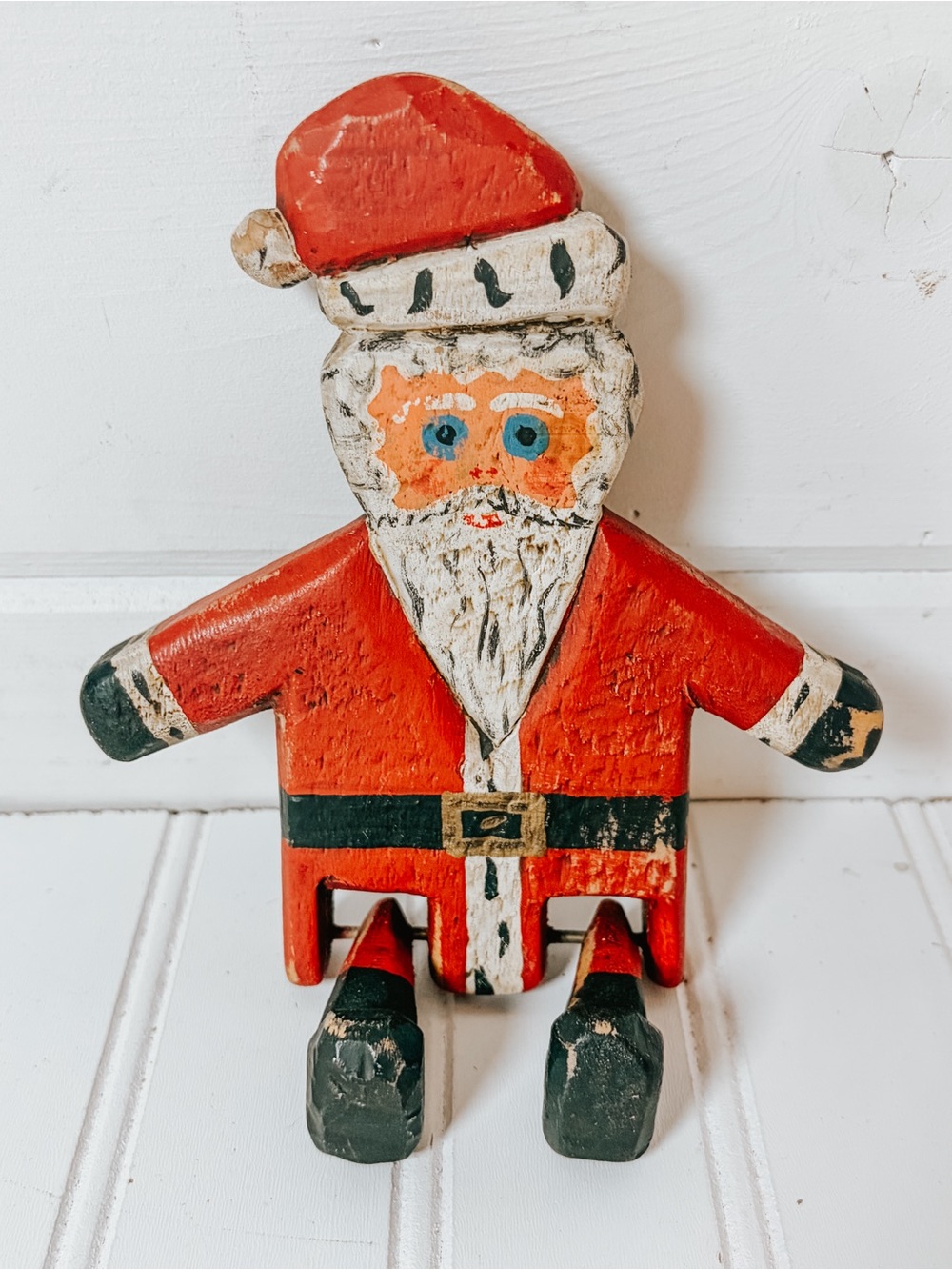 Vintage Folk Art Santa Swinging Legs | Vintage Christmas